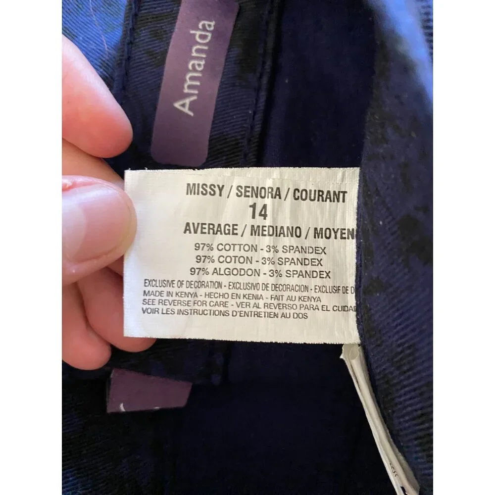 Gloria Vanderbilt Amanda Classic Tapered Jeans 14 Navy Paisley Stretch Denim NEW - Picture 6 of 9